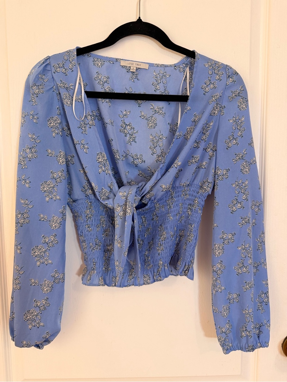 Love Tree Blue Floral Smocked Tie-Front Long Sleeve Crop Top Size S
